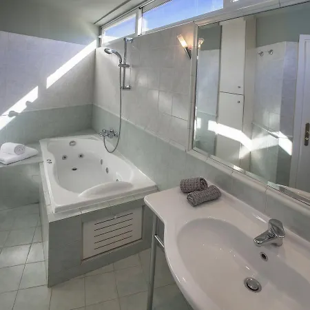 Elegant With Panoramic View To Acropolis By Ghh Appartement